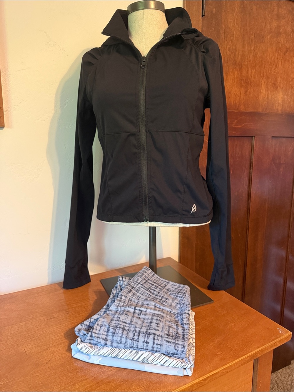 P'tula Black Hooded Athletic Jacket with 3 Pairs of Patterned Leggings